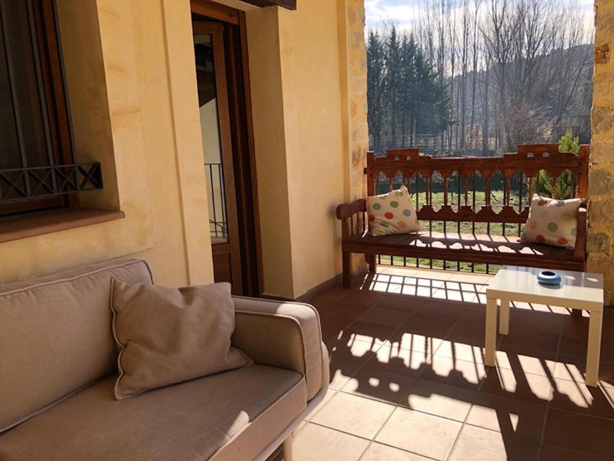 Casa Rural Laguna De Унья Экстерьер фото
