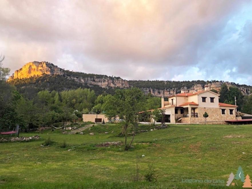 Casa Rural Laguna De Унья Экстерьер фото