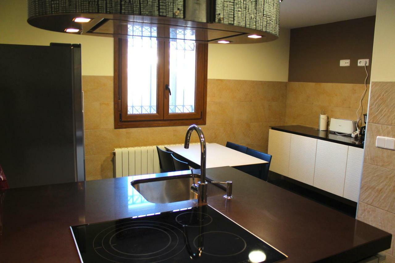 Casa Rural Laguna De Унья Экстерьер фото
